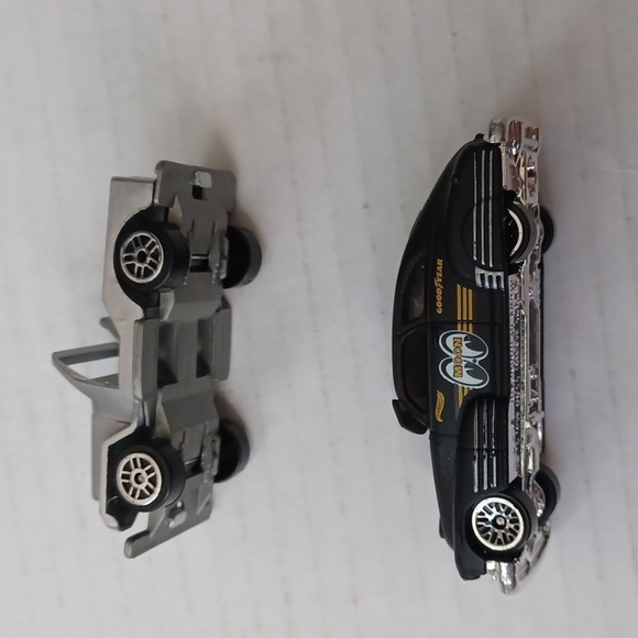 $4 Add-on Toy Cars - Lot of 2 - Picture 4 of 9